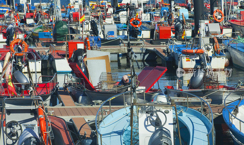渔船，Testal港，A Coruña省，加利西亚，西班牙。